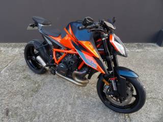 KTM 1290 SUPER DUKE R - 2021