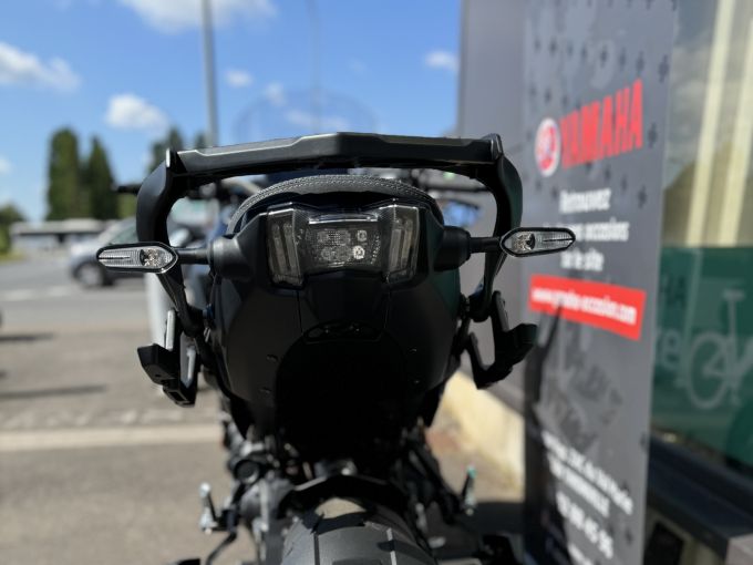 YAMAHA NIKEN 850 GT 4