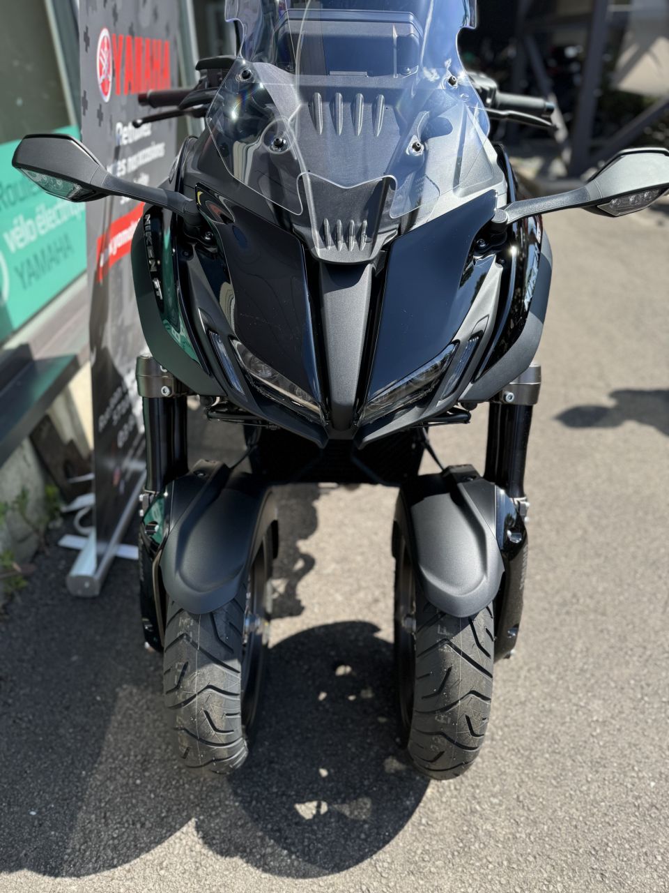 YAMAHA NIKEN 850 GT 4