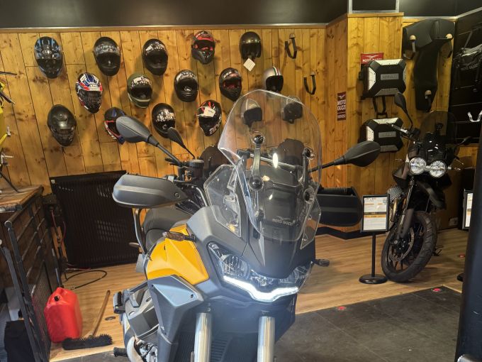 MOTO GUZZI STELVIO 4