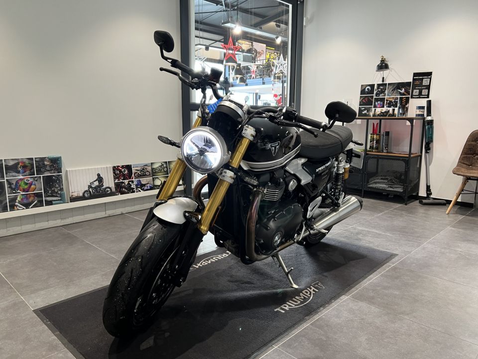 TRIUMPH SPEED TWIN 1200 4