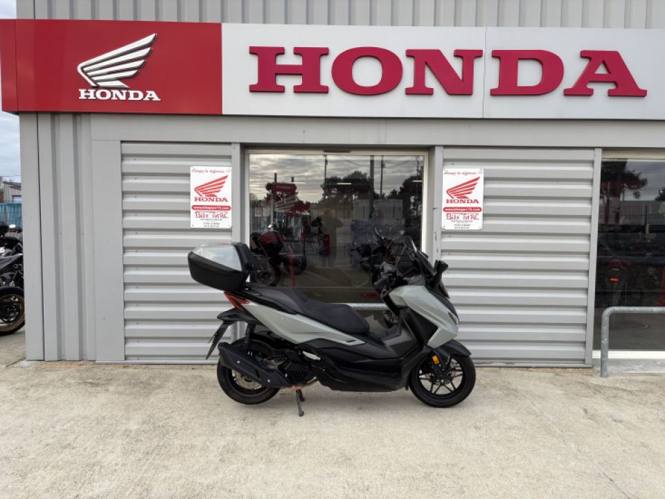 HONDA FORZA 125 ABS 4