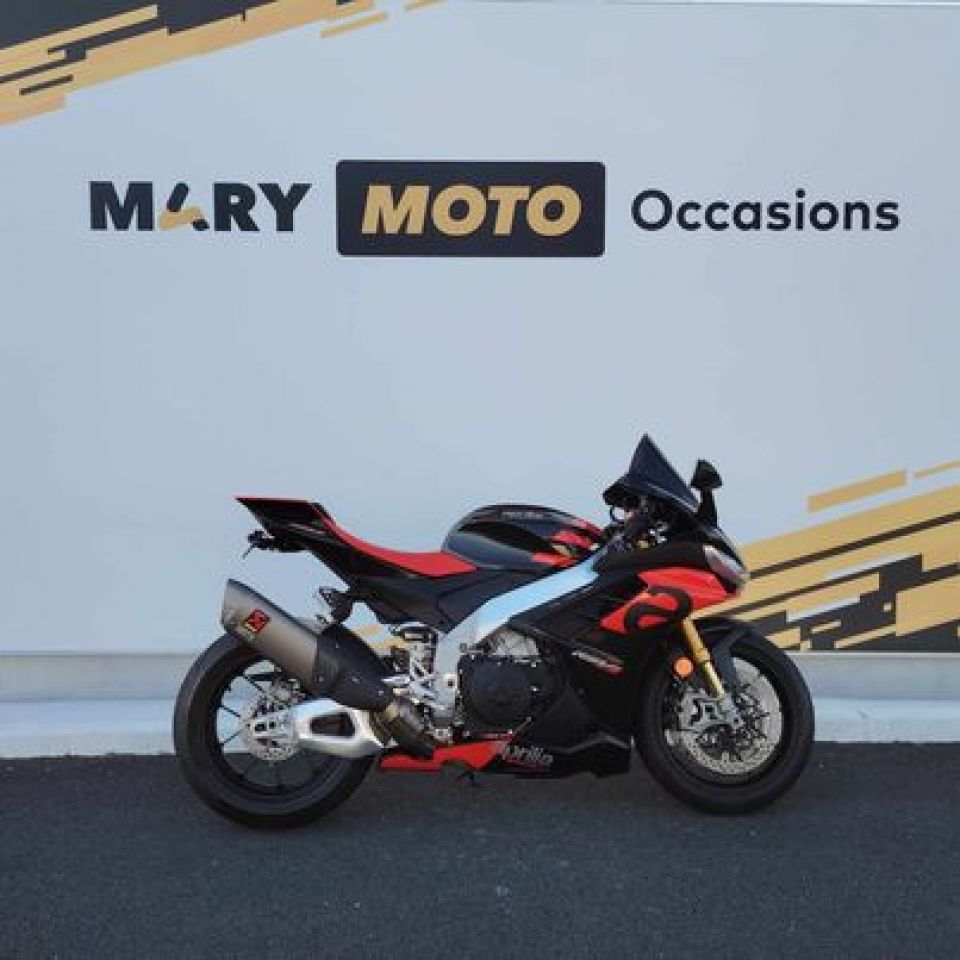 APRILIA RSV4 1100 FACTORY 4