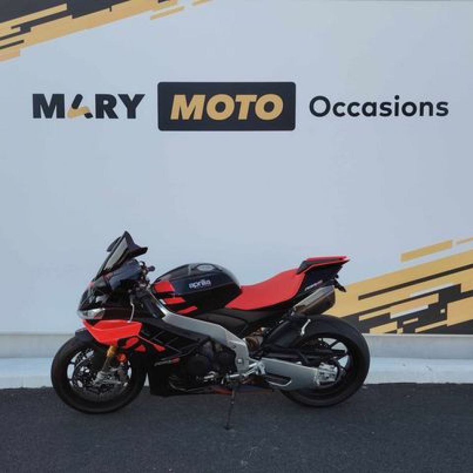 APRILIA RSV4 1100 FACTORY 4