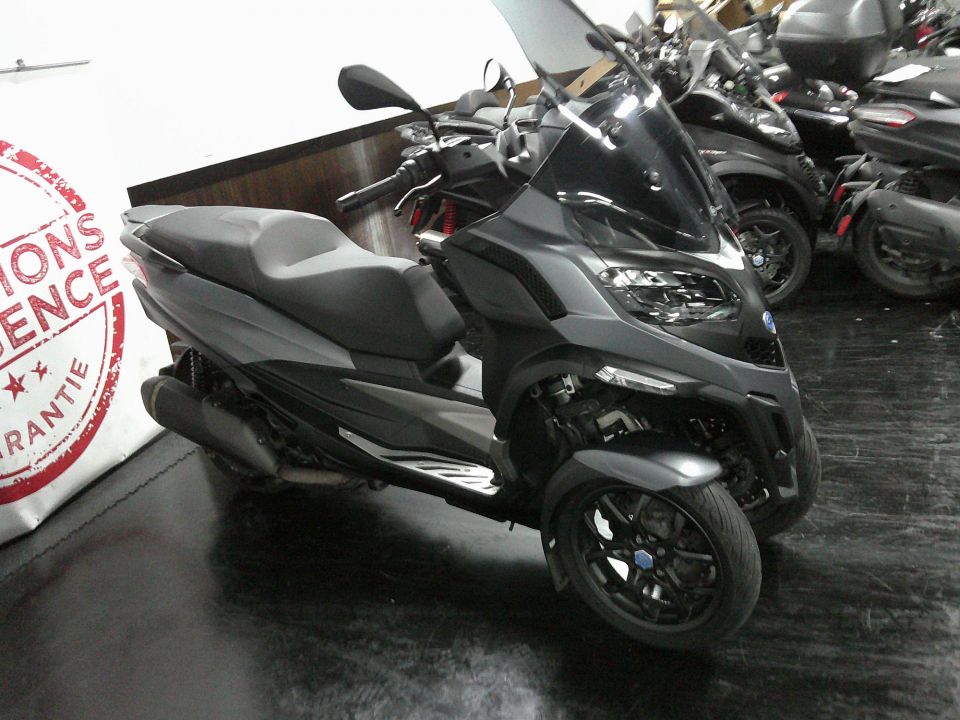 PIAGGIO MP3 530 HPE EXCLUSIVE 4
