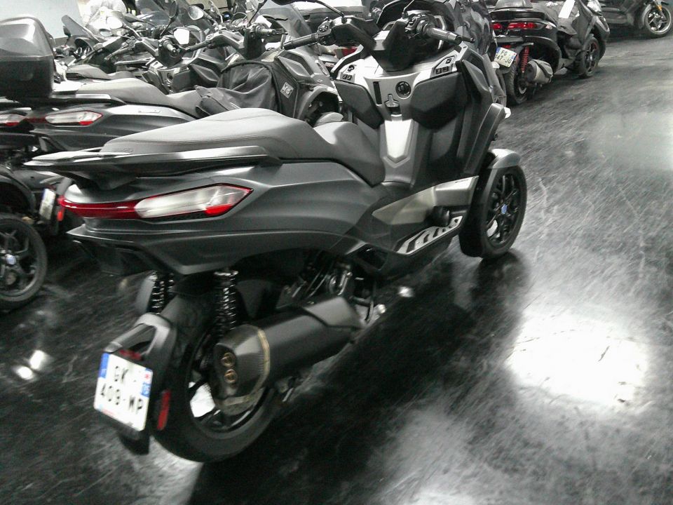 PIAGGIO MP3 530 HPE EXCLUSIVE 4