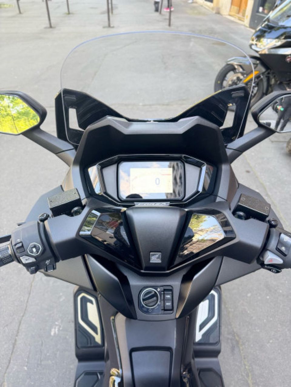 HONDA NSS FORZA 125 4