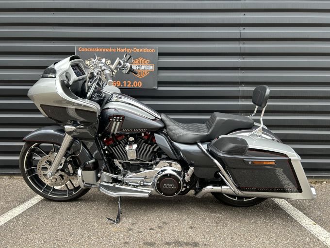 HARLEY-DAVIDSON TOURING ROAD GLIDE 1923 CVO 4