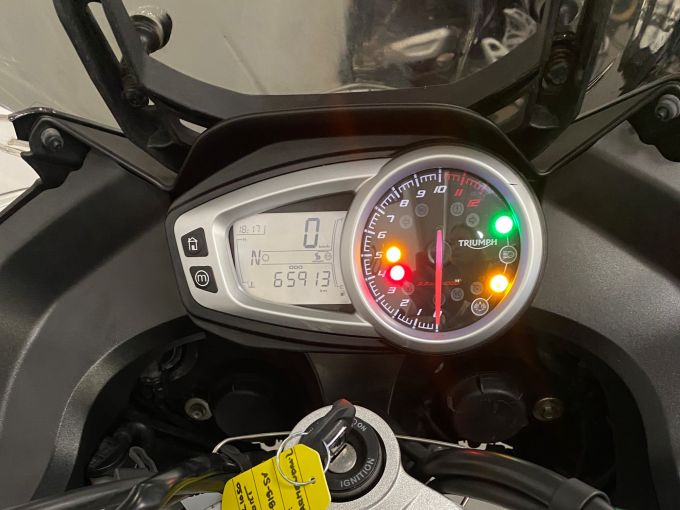 TRIUMPH TIGER 1050 SPORT ABS 4