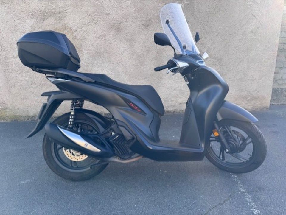 HONDA SH 125 T-BOX 4