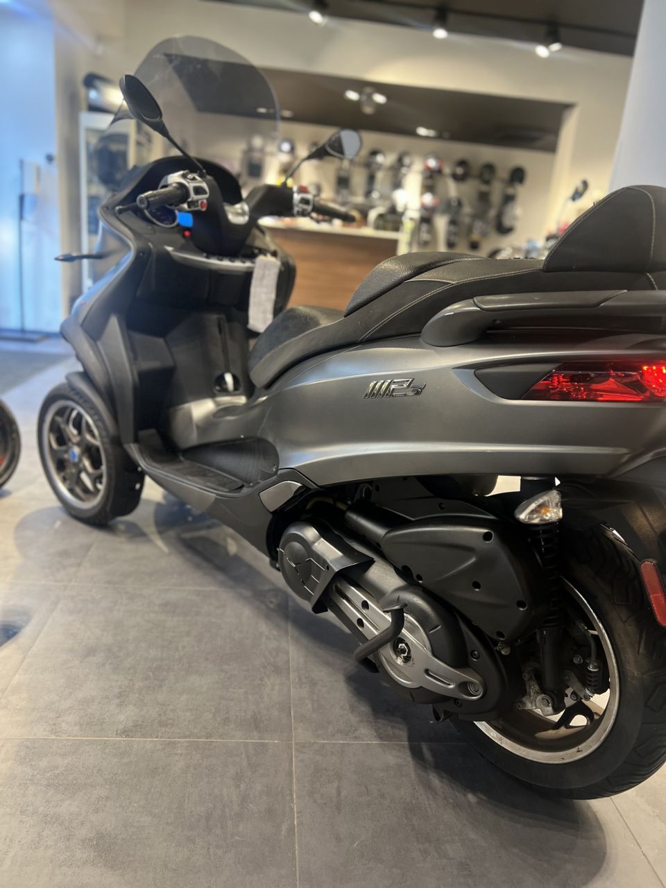 PIAGGIO MP3 500LT SPORT 4