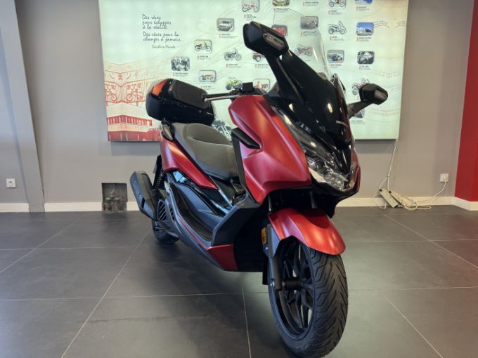 HONDA FORZA 125 ABS 4