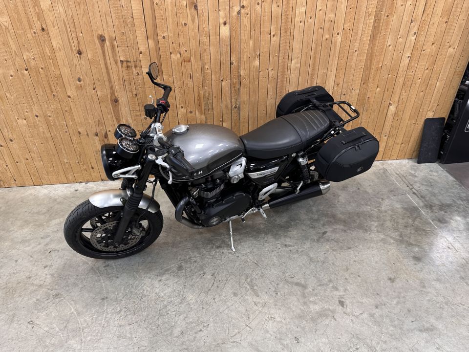 TRIUMPH SPEED TWIN 1200 4