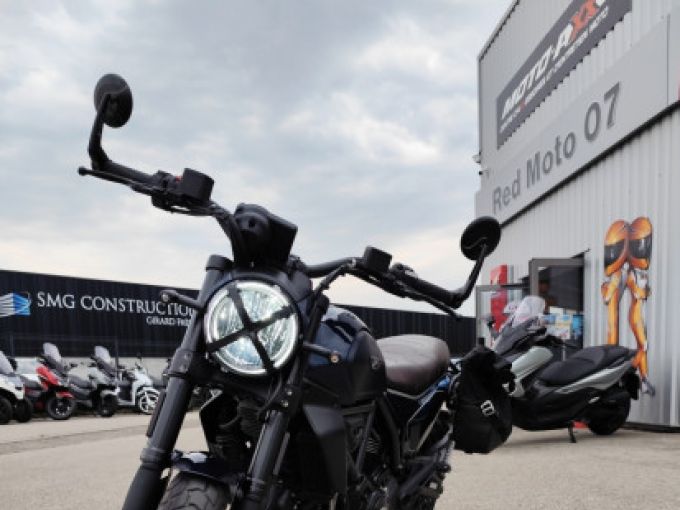 DUCATI Scrambler 800 4