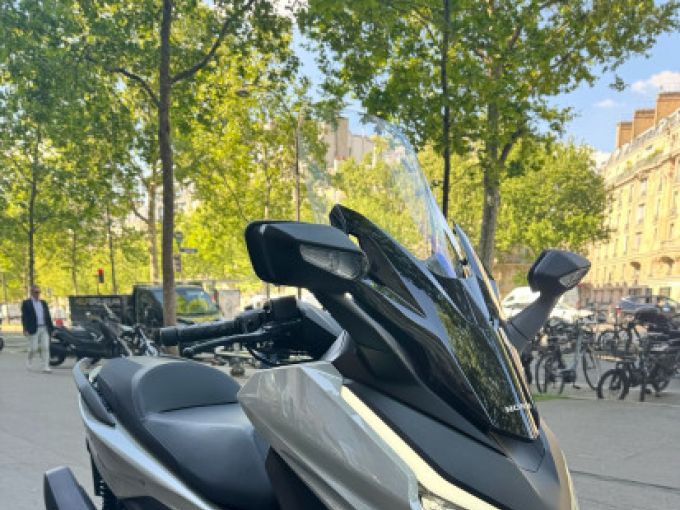 HONDA NSS FORZA  125AD 4