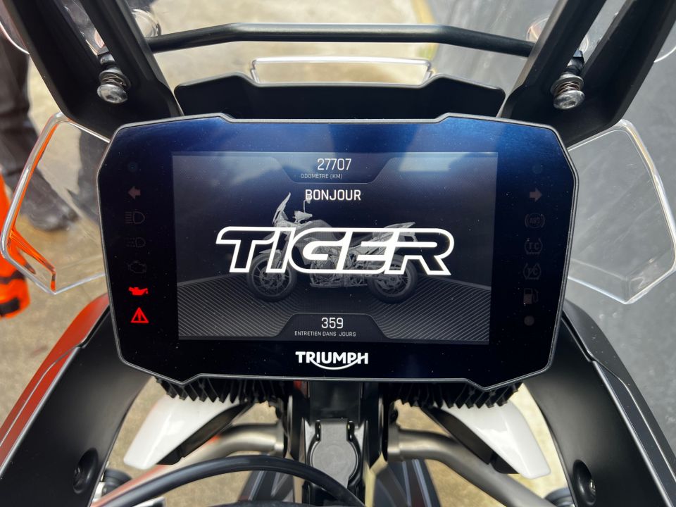 TRIUMPH Tiger 900 GT PRO 4