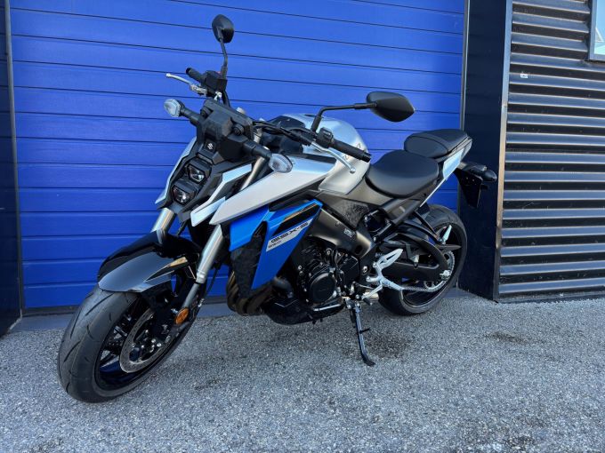 SUZUKI GSX-S 950 A2 4