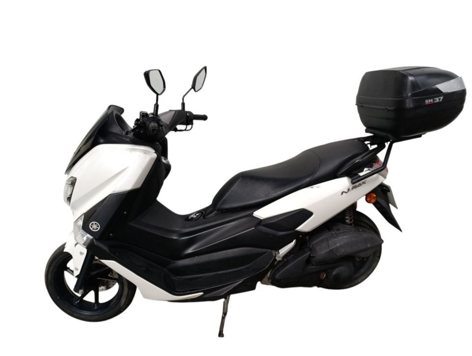 YAMAHA NMAX 125 4