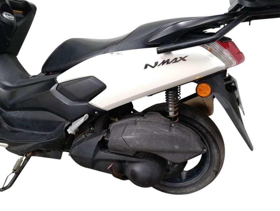 YAMAHA NMAX 125 4