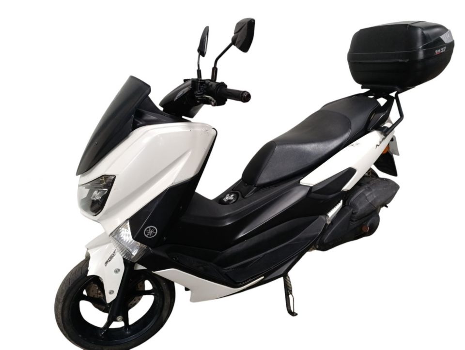 YAMAHA NMAX 125 4