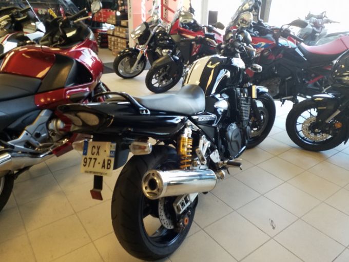 YAMAHA XJR 1300 4