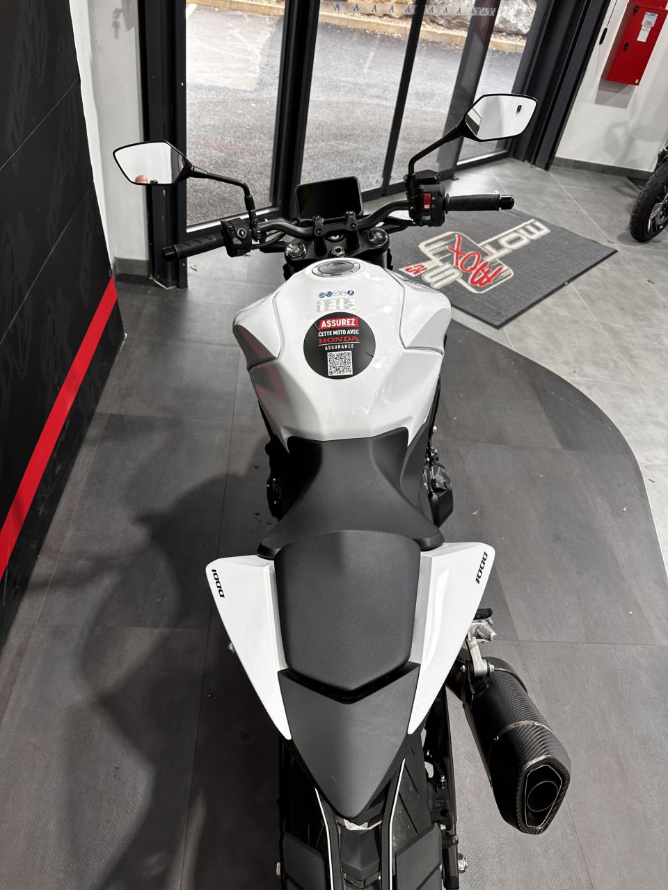 HONDA CB 1000 Hornet 4