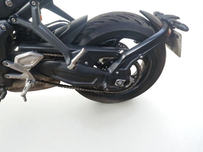 TRIUMPH TRIDENT 660 4
