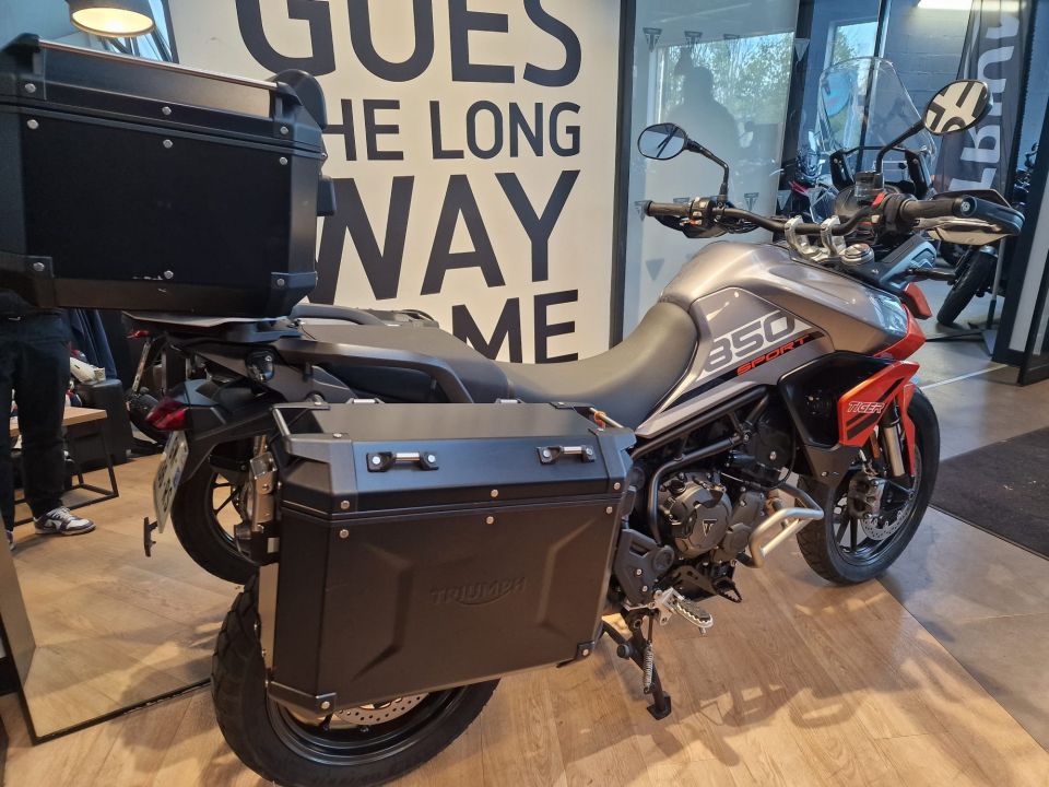 TRIUMPH TIGER 850 SPORT 4