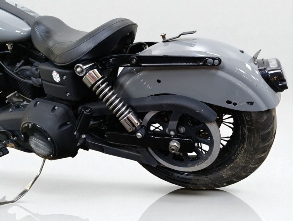 HARLEY-DAVIDSON DYNA STREET BOB 1584 4