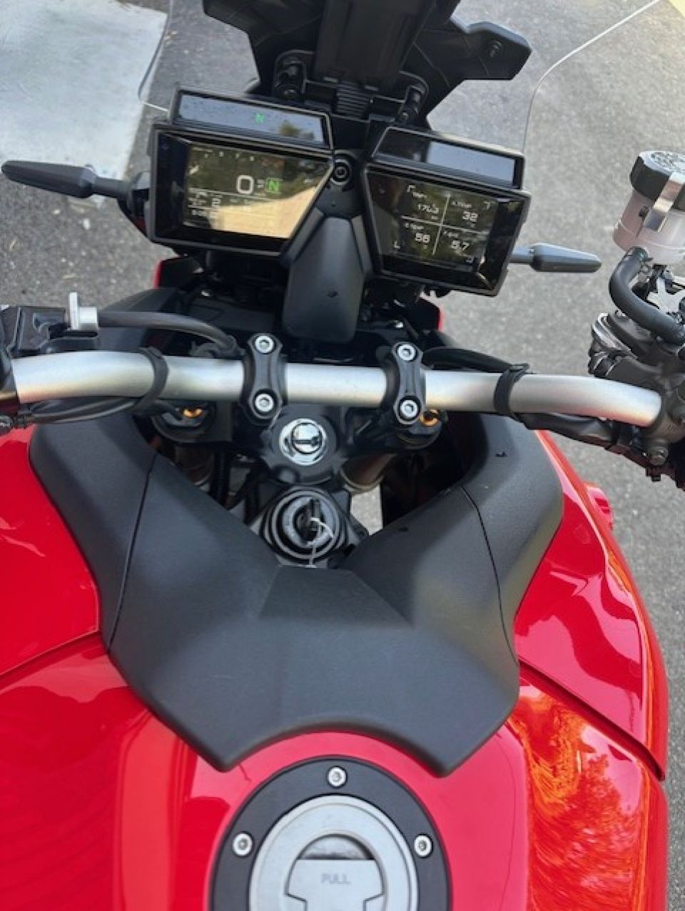 YAMAHA TRACER 9 GT 4