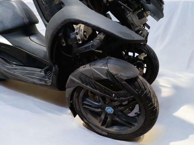 PIAGGIO MP3 300LT YOURBAN 4