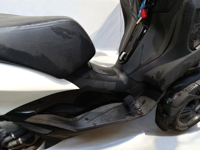 PIAGGIO MP3 300LT YOURBAN 4