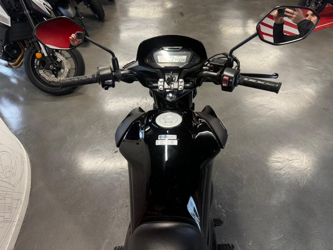 HONDA CBF 125 4