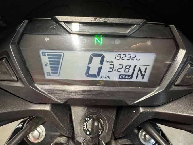 HONDA CBF 125 4
