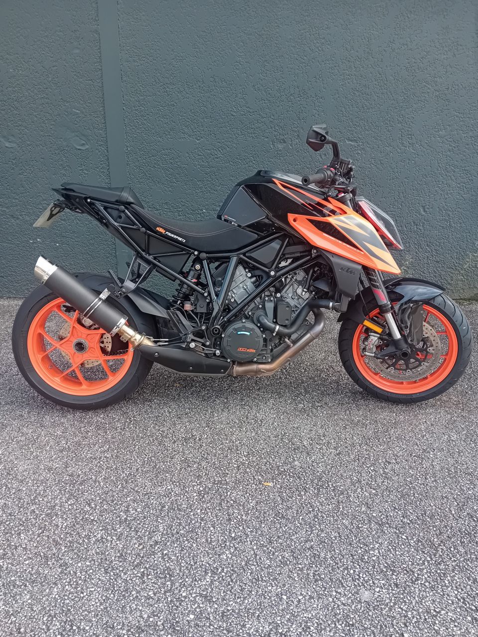 KTM 1290 SUPER DUKE R 4