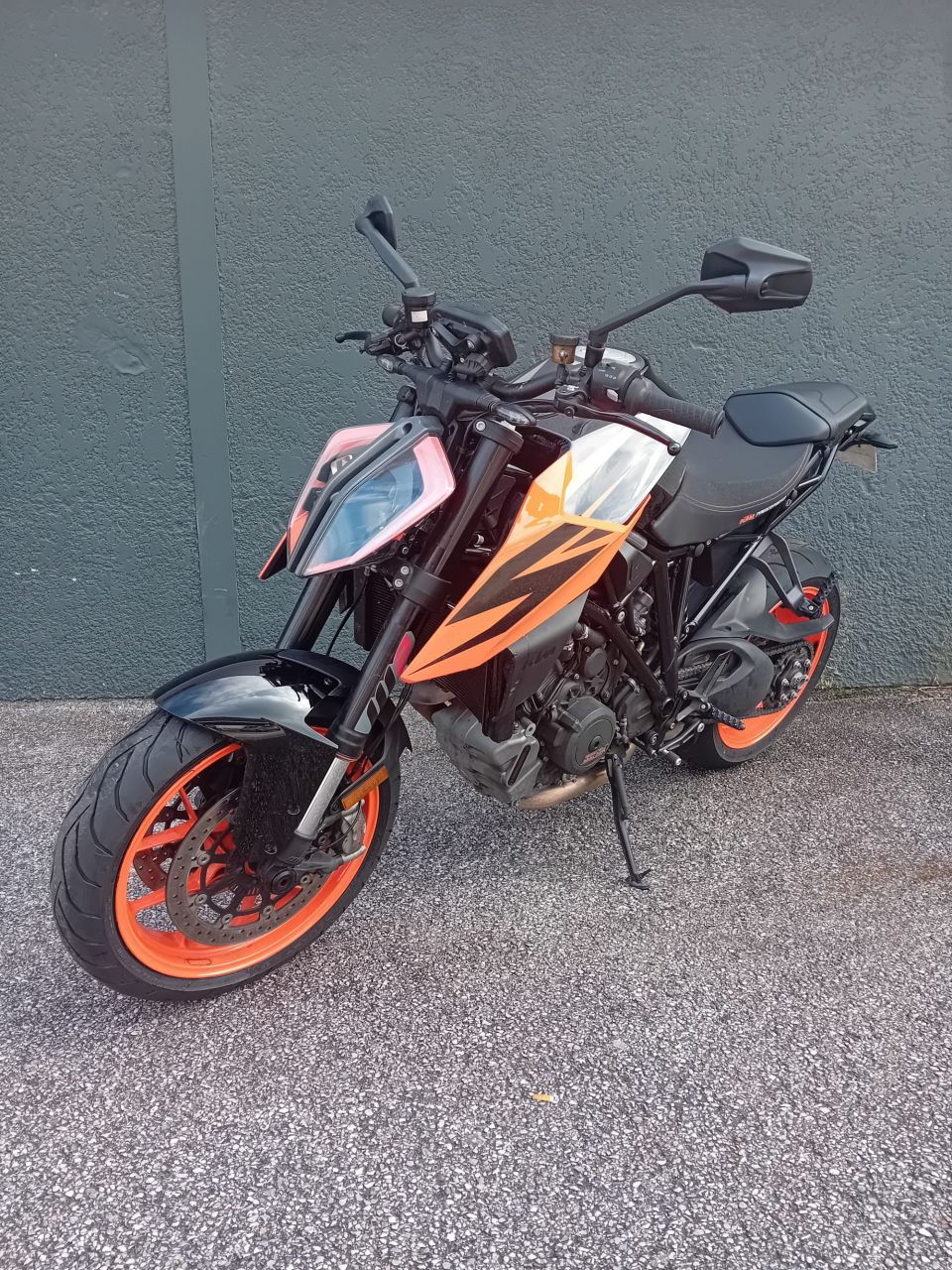 KTM 1290 SUPER DUKE R 4