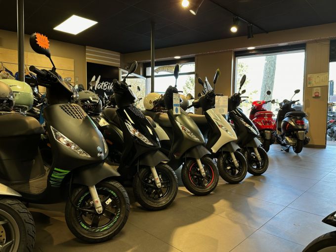 PIAGGIO ZIP 50 4T 4