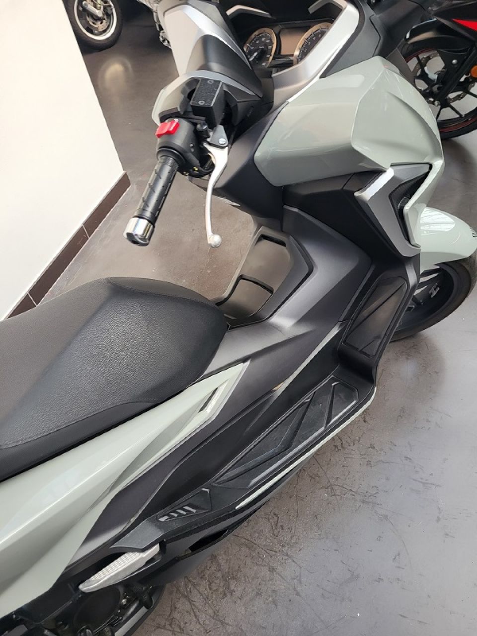 HONDA NSS FORZA 350 4