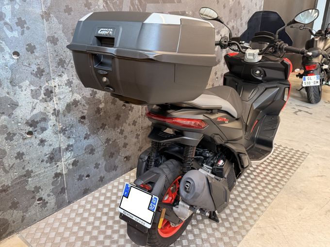 APRILIA SR 125 GT 4