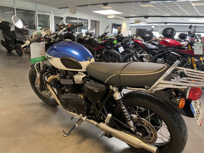 TRIUMPH Bonneville T100 4