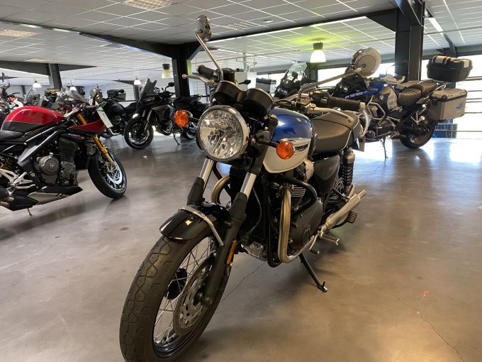 TRIUMPH Bonneville T100 4