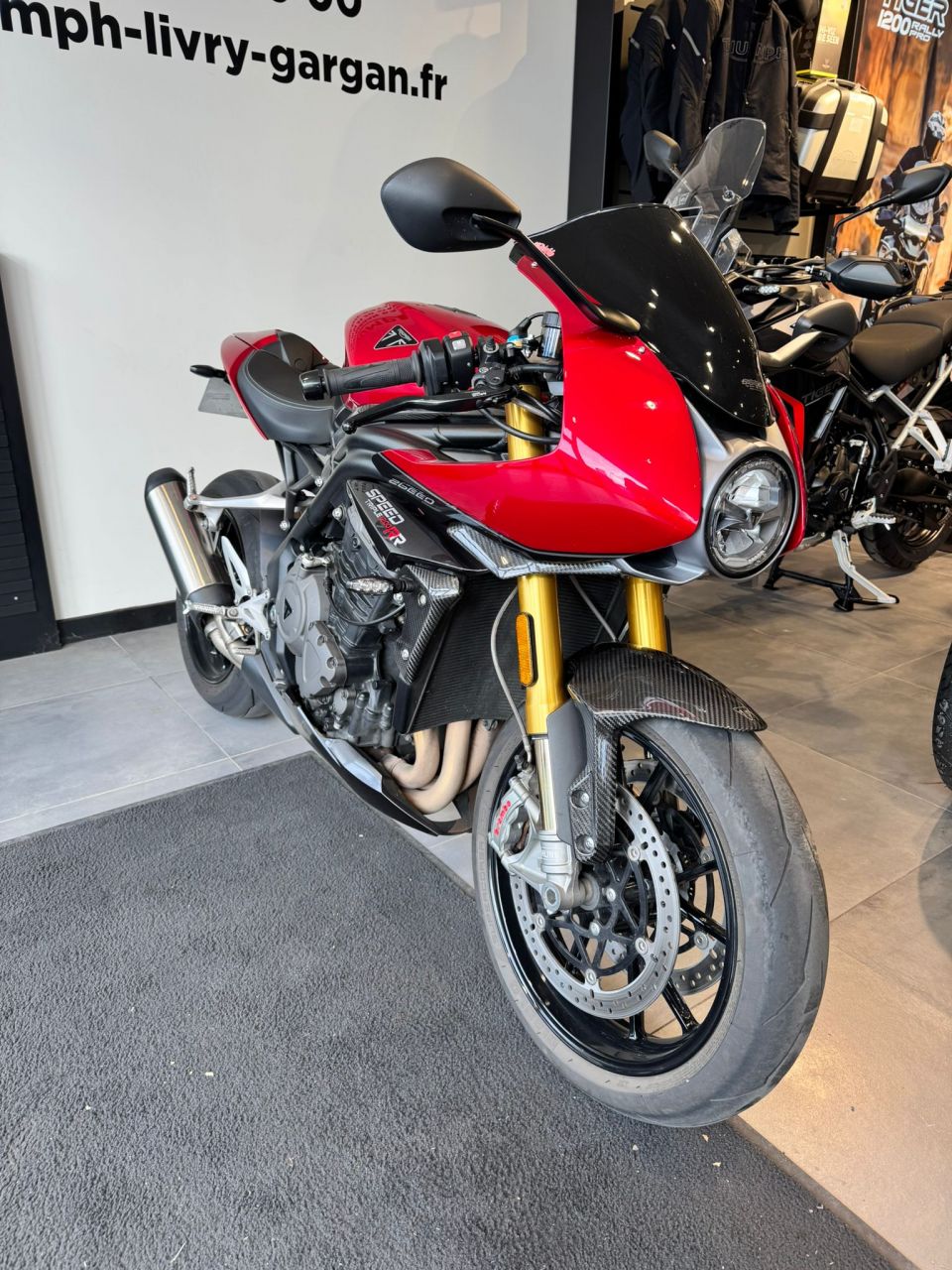 TRIUMPH SPEED TRIPLE 1200 RR 4