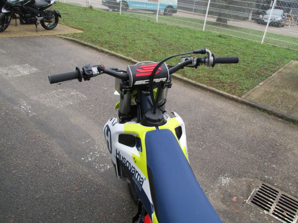 HUSQVARNA FC 350 4