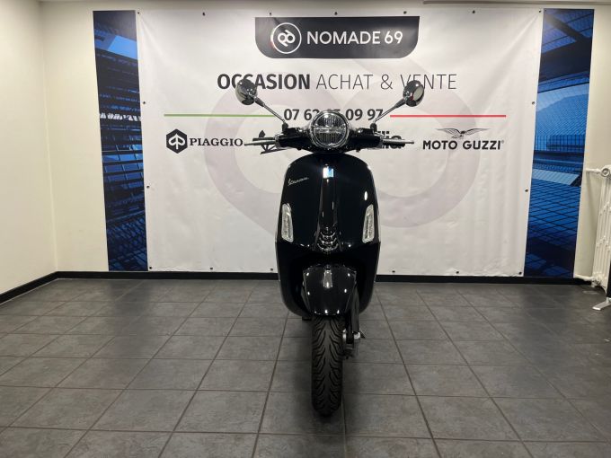 VESPA PRIMAVERA 125 4