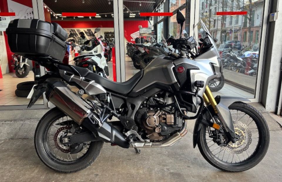 HONDA AFRICA TWIN CRF1000D DCT 4