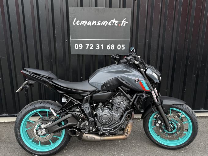 YAMAHA MT-07 (47.5CV) 4