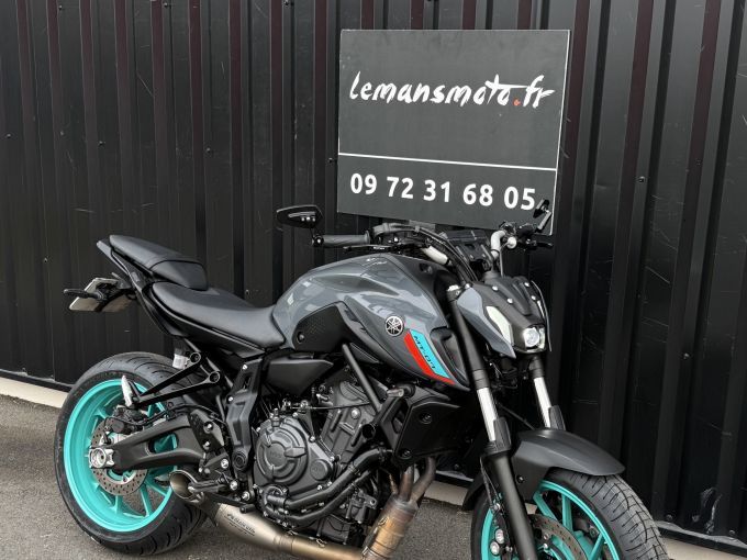 YAMAHA MT-07 (47.5CV) 4