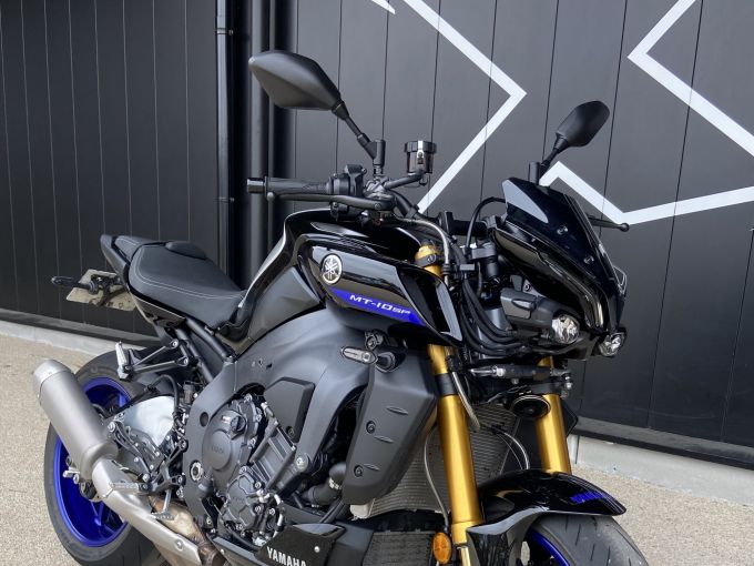 YAMAHA MT-10 SP 4