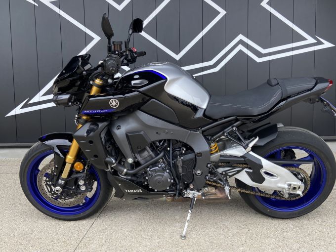 YAMAHA MT-10 SP 4
