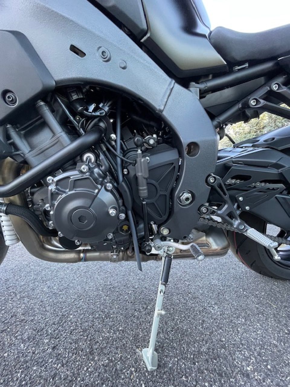 YAMAHA MT-10 4